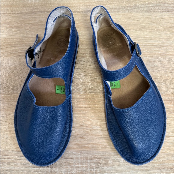 Softstar Merry Jane Shoes Women’s Sz 7 Blue Leather Barefoot Grounding Flats - Picture 6 of 11